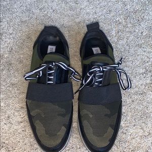 Steve Madden Camo Shoes